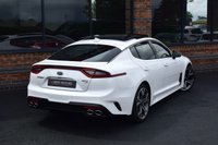 USED 2017 17 KIA STINGER 3.3 GT S ISG 5d 365 BHP PEARL WHITE / RARE 3.3 GTS
