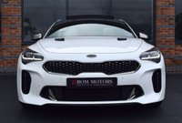 USED 2017 17 KIA STINGER 3.3 GT S ISG 5d 365 BHP PEARL WHITE / RARE 3.3 GTS