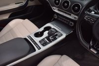 USED 2017 17 KIA STINGER 3.3 GT S ISG 5d 365 BHP PEARL WHITE / RARE 3.3 GTS