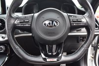 USED 2017 17 KIA STINGER 3.3 GT S ISG 5d 365 BHP PEARL WHITE / RARE 3.3 GTS