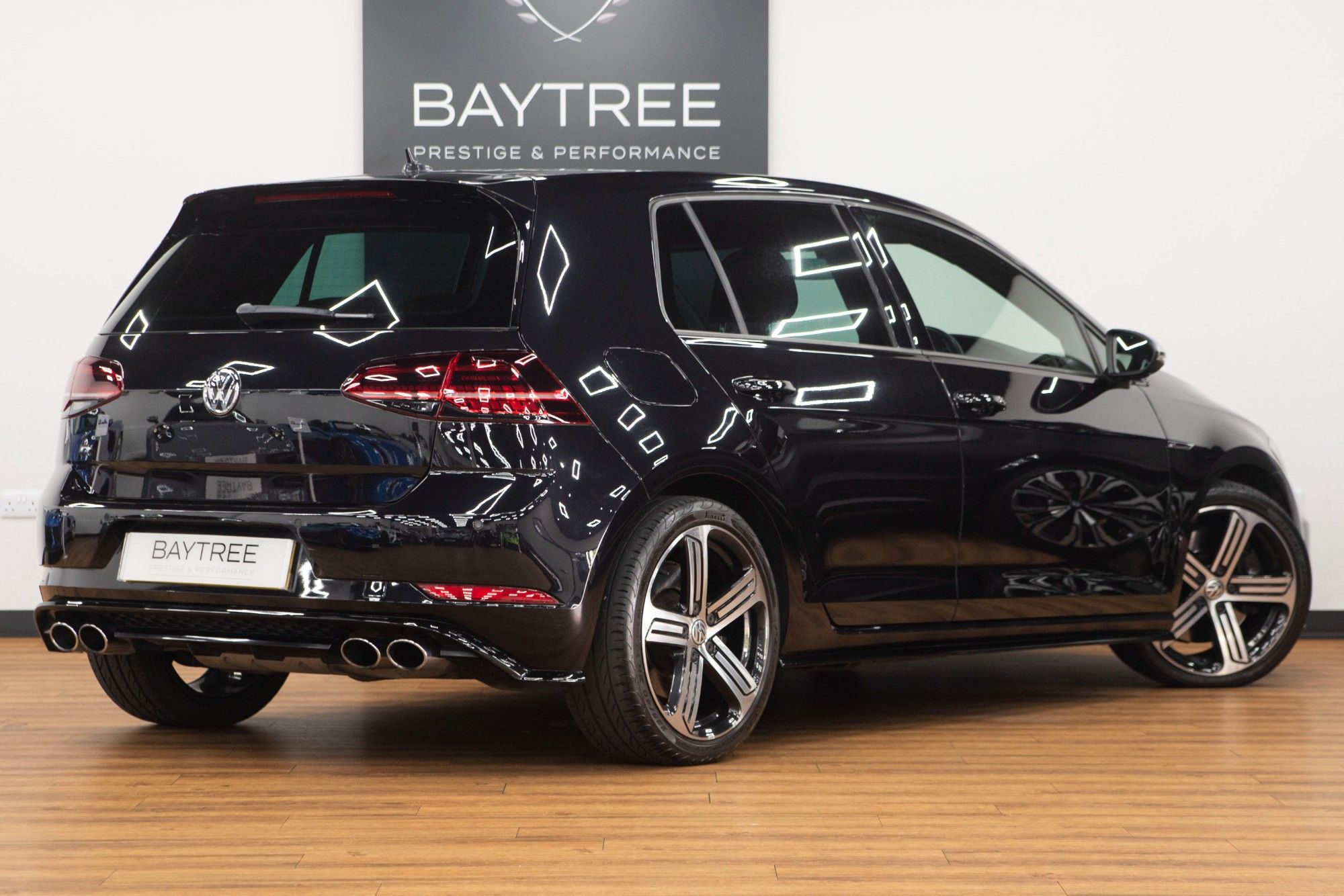 USED 2018 18 VOLKSWAGEN GOLF 2.0 R TSI DSG 