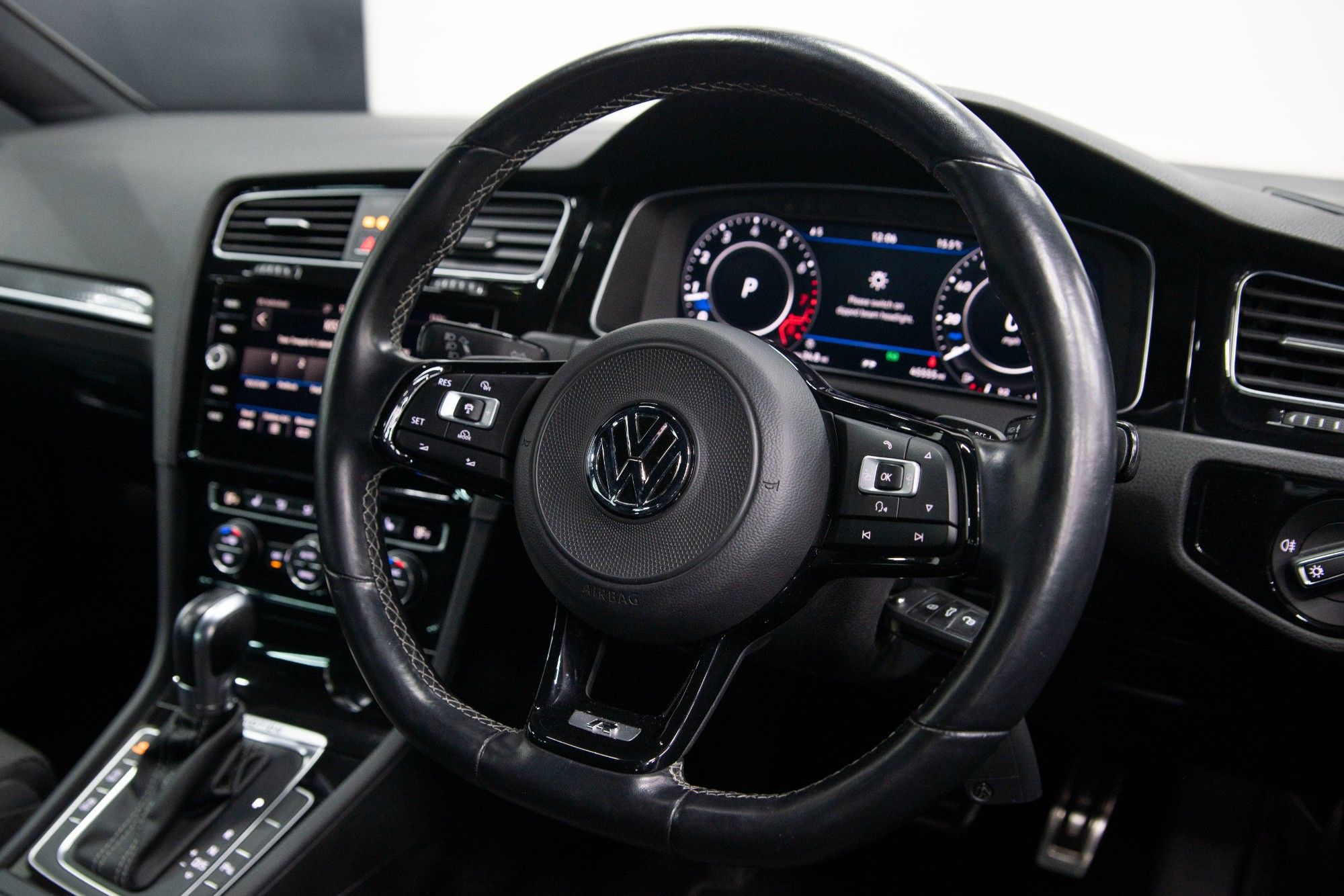 USED 2018 18 VOLKSWAGEN GOLF 2.0 R TSI DSG 