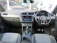 USED 2017 VOLKSWAGEN TIGUAN 2.0 R-LINE TDI BLUEMOTION TECHNOLOGY DSG 5d 148 BHP 