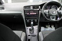 USED 2017 17 VOLKSWAGEN GOLF 2.0 R-LINE TDI BLUEMOTION TECHNOLOGY DSG 5d 148 BHP 