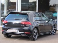 USED 2017 17 VOLKSWAGEN GOLF 2.0 R-LINE TDI BLUEMOTION TECHNOLOGY DSG 5d 148 BHP 