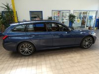 USED 2021 21 BMW 3 SERIES 2.0 330E XDRIVE SPORT PRO 5d 288 BHP STUNNING EXAMPLE 4WD SAT NAV LEATHER HEATED SEATS REAR VIEW CAMERA CRUISE CONTROL PARKING SENSORS 1 OWNER SERVICE HISTORY WARRANTY