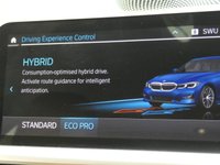 USED 2021 21 BMW 3 SERIES 2.0 330E XDRIVE SPORT PRO 5d 288 BHP STUNNING EXAMPLE 4WD SAT NAV LEATHER HEATED SEATS REAR VIEW CAMERA CRUISE CONTROL PARKING SENSORS 1 OWNER SERVICE HISTORY WARRANTY