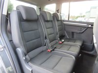 USED 2017 17 VOLKSWAGEN TOURAN 1.6 SE TDI BLUEMOTION TECHNOLOGY DSG 5d 106 BHP 