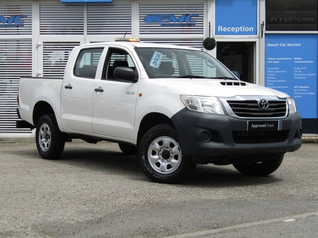 2014 14 Toyota HI-Lux 2.5 ACTIVE 4X4 D-4D DCB 142 BHP