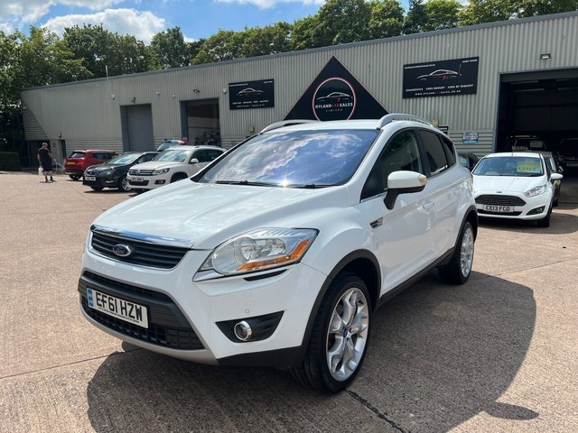 View our FORD KUGA