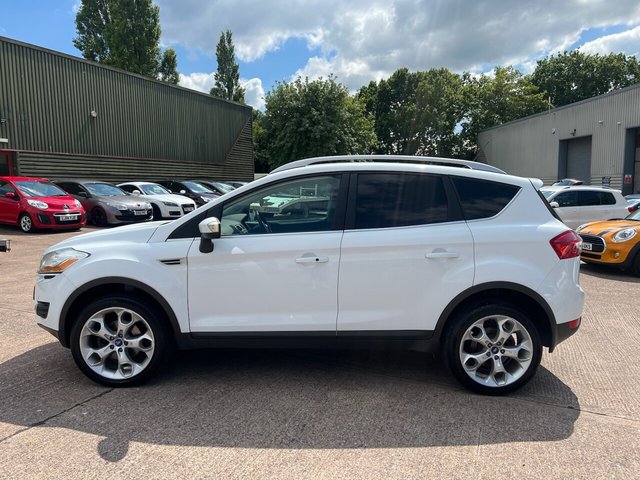 View our FORD KUGA