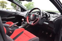 USED 2015 02 HONDA CIVIC 2.0 I-VTEC TYPE R GT 5d 306 BHP FACTORY CARBON WING & MORE!!