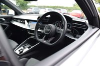 USED 2021 21 AUDI A3 1.5 SPORTBACK TFSI S LINE MHEV 5d 148 BHP PAN ROOF / B&O / HEATED SEATS