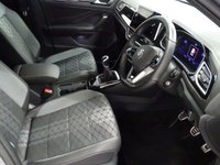 USED 2023 23 VOLKSWAGEN T-ROC 2.0 R-LINE TDI 5d 148 BHP SAT NAV CRUISE PARK SENSORS HEATED SEATS