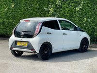 USED 2015 15 TOYOTA AYGO 1.0 VVT-I X 5d 69 BHP FULL SERVICE HISTORY