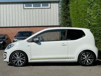USED 2015 65 VOLKSWAGEN UP 1.0 STREET UP 3d 74 BHP EURO 6