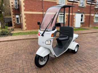 2020 HONDA GYROCANOPY