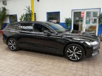 USED 2021 21 VOLVO V60 2.0 RECHARGE T6 R-DESIGN AWD 5d 337 BHP BIG SPEC 4WD SAT NAV LEATHER HEATED FRONT AND REAR SEATS HEATED STEERING REAR VIEW CAMERA ELECTRCI TAILGATE PARKING SENSORS 1 OWNER SERVICE HISTORY WARRANTY