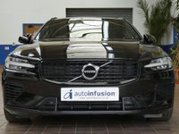 USED 2021 21 VOLVO V60 2.0 RECHARGE T6 R-DESIGN AWD 5d 337 BHP BIG SPEC 4WD SAT NAV LEATHER HEATED FRONT AND REAR SEATS HEATED STEERING REAR VIEW CAMERA ELECTRCI TAILGATE PARKING SENSORS 1 OWNER SERVICE HISTORY WARRANTY