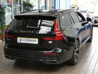 USED 2021 21 VOLVO V60 2.0 RECHARGE T6 R-DESIGN AWD 5d 337 BHP BIG SPEC 4WD SAT NAV LEATHER HEATED FRONT AND REAR SEATS HEATED STEERING REAR VIEW CAMERA ELECTRCI TAILGATE PARKING SENSORS 1 OWNER SERVICE HISTORY WARRANTY