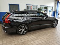 USED 2021 21 VOLVO V60 2.0 RECHARGE T6 R-DESIGN AWD 5d 337 BHP BIG SPEC 4WD SAT NAV LEATHER HEATED FRONT AND REAR SEATS HEATED STEERING REAR VIEW CAMERA ELECTRCI TAILGATE PARKING SENSORS 1 OWNER SERVICE HISTORY WARRANTY