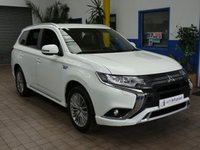 USED 2020 20 MITSUBISHI OUTLANDER 2.4 PHEV DYNAMIC 5d 222 BHP 4WD APP BASED SAT NAV LEATHER HEATED SEATS REAR VIEW CAMERA 1 OWNER SERVICE HISTORY WARRANTY