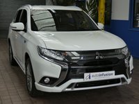 USED 2020 20 MITSUBISHI OUTLANDER 2.4 PHEV DYNAMIC 5d 222 BHP 4WD APP BASED SAT NAV LEATHER HEATED SEATS REAR VIEW CAMERA 1 OWNER SERVICE HISTORY WARRANTY