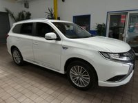USED 2020 20 MITSUBISHI OUTLANDER 2.4 PHEV DYNAMIC 5d 222 BHP 4WD APP BASED SAT NAV LEATHER HEATED SEATS REAR VIEW CAMERA 1 OWNER SERVICE HISTORY WARRANTY