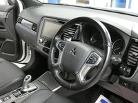 USED 2020 20 MITSUBISHI OUTLANDER 2.4 PHEV DYNAMIC 5d 222 BHP 4WD APP BASED SAT NAV LEATHER HEATED SEATS REAR VIEW CAMERA 1 OWNER SERVICE HISTORY WARRANTY