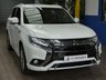 USED 2020 20 MITSUBISHI OUTLANDER 2.4 PHEV DYNAMIC 5d 222 BHP 4WD APP BASED SAT NAV LEATHER HEATED SEATS REAR VIEW CAMERA 1 OWNER SERVICE HISTORY WARRANTY