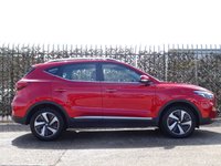 USED 2022 71 MG MG ZS TROPHY CONNECT 51kWh 5d 175 BHP 