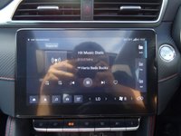 USED 2022 71 MG MG ZS TROPHY CONNECT 51kWh 5d 175 BHP 