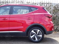 USED 2022 71 MG MG ZS TROPHY CONNECT 51kWh 5d 175 BHP 