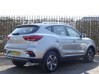 USED 2022 22 MG MG ZS TROPHY CONNECT 72.6kkWh 5d 155 BHP 