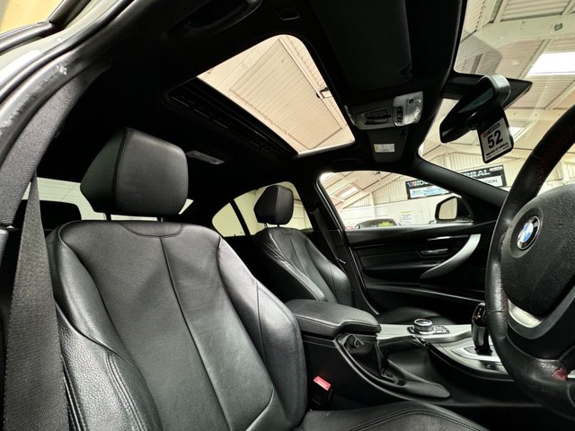 View our BMW 3 SERIES