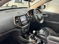 USED 2015 65 JEEP CHEROKEE 2.0 M-JET LIMITED 5d 138 BHP REAR CAMERA+LEATHER+18" ALLOYS