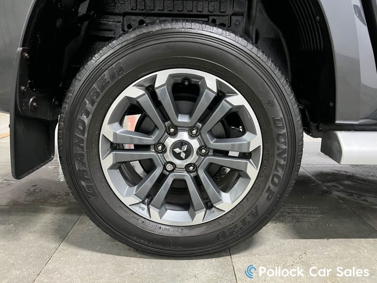 2020 MITSUBISHI L200 BARBARIAN X AUTO 150BHP CANOPY 3.5T Chassis Underseal, Full History - vehicle photo 25 for sale on PureCar