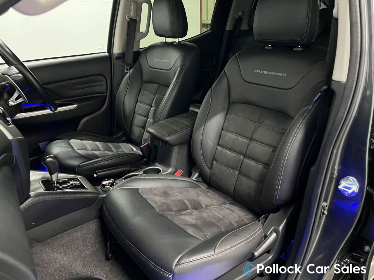 2020 MITSUBISHI L200 BARBARIAN X AUTO 150BHP CANOPY 3.5T Chassis Underseal, Full History - vehicle photo 36 for sale on PureCar