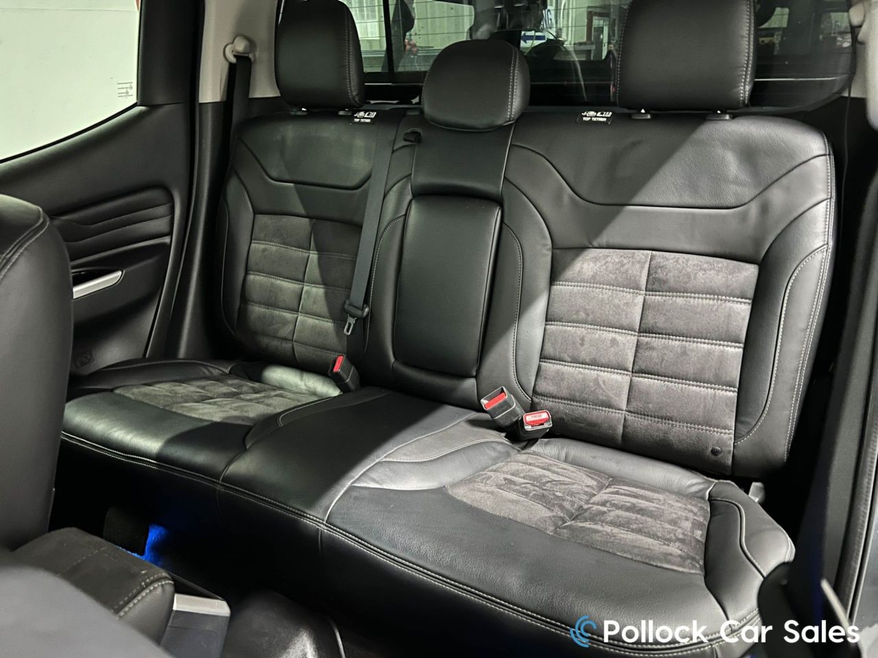 2020 MITSUBISHI L200 BARBARIAN X AUTO 150BHP CANOPY 3.5T Chassis Underseal, Full History - vehicle photo 40 for sale on PureCar