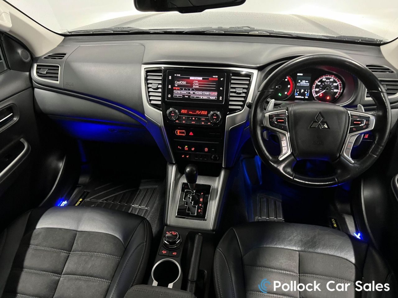 2020 MITSUBISHI L200 BARBARIAN X AUTO 150BHP CANOPY 3.5T Chassis Underseal, Full History - vehicle photo 43 for sale on PureCar