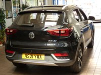 USED 2021 21 MG MG ZS EXCLUSIVE 5d 141 BHP FULL MG SERVICE HISTORY MG WARRANTY TILL JUNE 2028 ZERO ROAD TAX FULLY LOADED PAN SUNROOF SAT NAV LEATHER HEATED SEATS REAR VIEW CAMERA CRUISE CONTROL PARKING SENSORS 1 OWNER