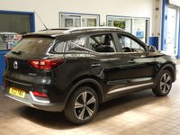 USED 2021 21 MG MG ZS EXCLUSIVE 5d 141 BHP FULL MG SERVICE HISTORY MG WARRANTY TILL JUNE 2028 ZERO ROAD TAX FULLY LOADED PAN SUNROOF SAT NAV LEATHER HEATED SEATS REAR VIEW CAMERA CRUISE CONTROL PARKING SENSORS 1 OWNER