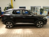 USED 2021 21 MG MG ZS EXCLUSIVE 5d 141 BHP FULL MG SERVICE HISTORY MG WARRANTY TILL JUNE 2028 ZERO ROAD TAX FULLY LOADED PAN SUNROOF SAT NAV LEATHER HEATED SEATS REAR VIEW CAMERA CRUISE CONTROL PARKING SENSORS 1 OWNER