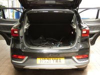 USED 2021 21 MG MG ZS EXCLUSIVE 5d 141 BHP FULL MG SERVICE HISTORY MG WARRANTY TILL JUNE 2028 ZERO ROAD TAX FULLY LOADED PAN SUNROOF SAT NAV LEATHER HEATED SEATS REAR VIEW CAMERA CRUISE CONTROL PARKING SENSORS 1 OWNER