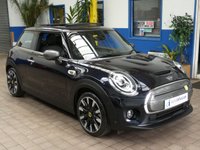 USED 2021 70 MINI ELECTRIC COOPER S LEVEL 3 3d 181 BHP GENUINE LOW MILEAGE MASSIVE SPEC NAV SUNROOF HUD LEATHER HEATED SEATS REAR VIEW CAMERA CAZ/ULEZ COMPLIANT ZERO ROAD TAX 1 OWNER SERVICE HISTORY