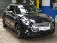 USED 2021 70 MINI ELECTRIC COOPER S LEVEL 3 3d 181 BHP GENUINE LOW MILEAGE MASSIVE SPEC NAV SUNROOF HUD LEATHER HEATED SEATS REAR VIEW CAMERA CAZ/ULEZ COMPLIANT ZERO ROAD TAX 1 OWNER SERVICE HISTORY