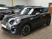 USED 2021 70 MINI ELECTRIC COOPER S LEVEL 3 3d 181 BHP GENUINE LOW MILEAGE MASSIVE SPEC NAV SUNROOF HUD LEATHER HEATED SEATS REAR VIEW CAMERA CAZ/ULEZ COMPLIANT ZERO ROAD TAX 1 OWNER SERVICE HISTORY