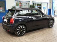 USED 2021 70 MINI ELECTRIC COOPER S LEVEL 3 3d 181 BHP GENUINE LOW MILEAGE MASSIVE SPEC NAV SUNROOF HUD LEATHER HEATED SEATS REAR VIEW CAMERA CAZ/ULEZ COMPLIANT ZERO ROAD TAX 1 OWNER SERVICE HISTORY