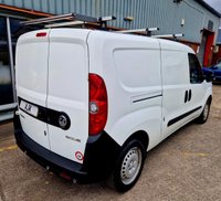 USED 2016 66 VAUXHALL COMBO 1.2 L2H1 2300 CDTI ECOFLEX S/S 95 BHP LWB, SECURITY LOCKS, ROOF RACK