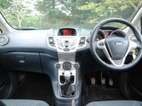 USED 2012 12 FORD FIESTA 1.4 ZETEC 16V 5d 96 BHP www.suffolkcarcentre.co.uk - Located at Ilketshall